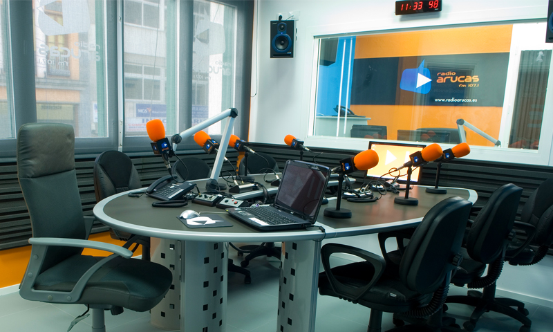 arucas-radio-image01