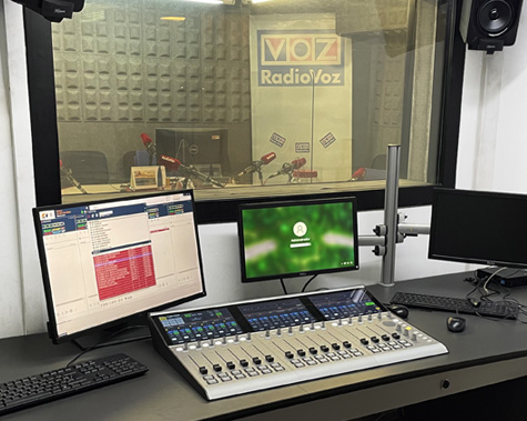 Estudios de Radio Voz con equipamiento de ASPA