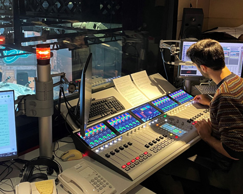 Estudios central de la Cadena Ser en Barcelona con consola digital DHD RX2 de ASPA